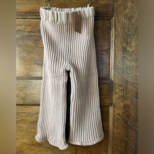 Eadaie | Ribbed Knit Flare Pants in Beige with Pink Hue (3y)